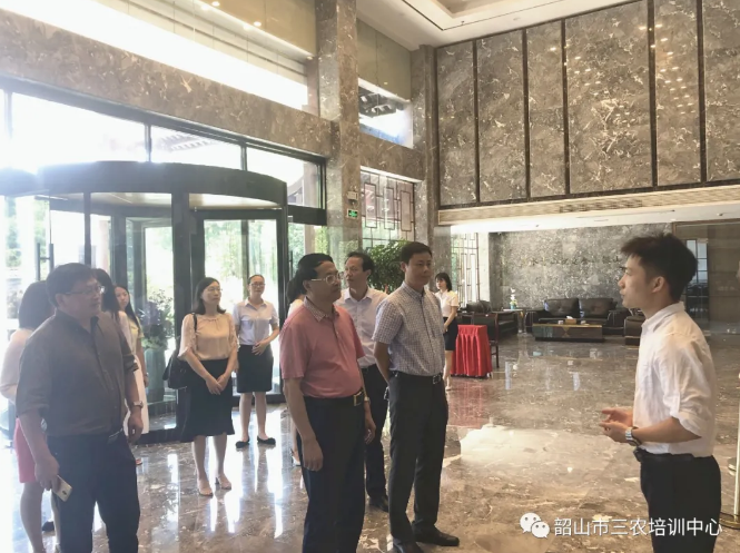 外煉筋骨內(nèi)煉神 壯大基地服“三農(nóng)” —— 記“韶山市三農(nóng)培訓(xùn)中心”申報湖南省農(nóng)村實用人才培訓(xùn)基地(圖2) 外煉筋骨內(nèi)煉神 壯大基地服“三農(nóng)” —— 記“韶山市三農(nóng)培訓(xùn)中心”申報湖南省農(nóng)村實用人才培訓(xùn)基地(圖2)