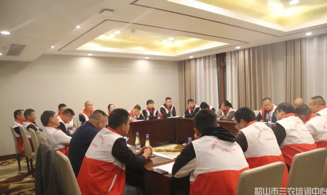 湖南省農(nóng)村實用人才帶頭人示范培訓(xùn)班(第一期)圓滿結(jié)束(圖9) 湖南省農(nóng)村實用人才帶頭人示范培訓(xùn)班(第一期)圓滿結(jié)束(圖9)